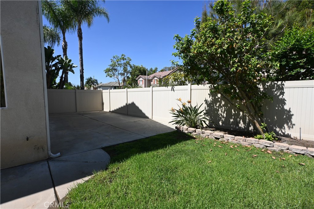 37 Amoret, Irvine CA 92602 - photo 24