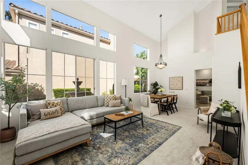 37 Del Cambrea, Irvine, CA 92606