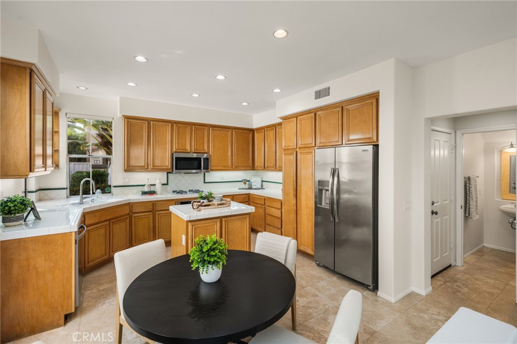 37 Del Cambrea, Irvine CA 92606 - photo 21