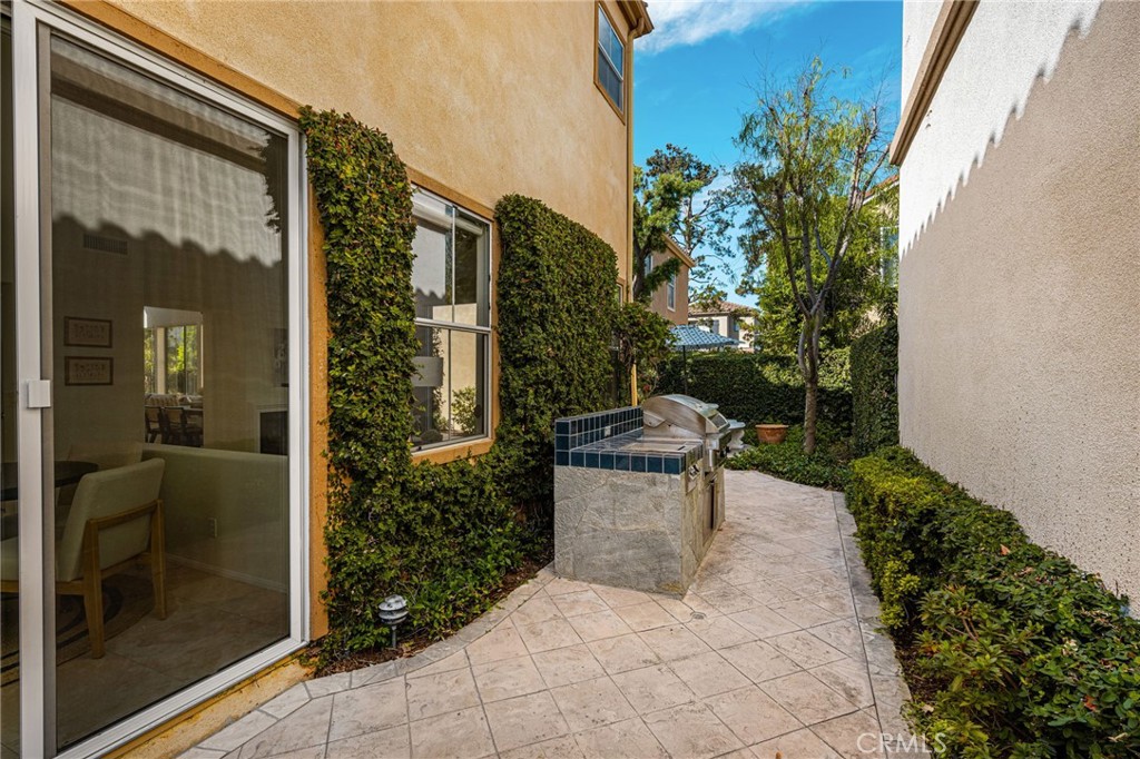 37 Del Cambrea, Irvine CA 92606 - photo 32
