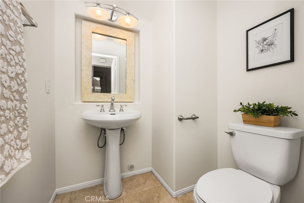 37 Del Cambrea, Irvine CA 92606 - photo 33