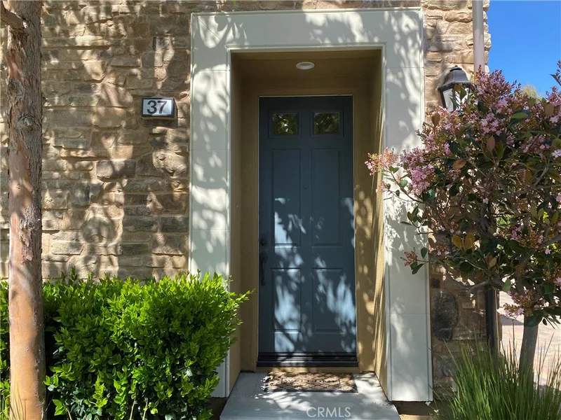 37 Gingerwood, Irvine, CA 92603