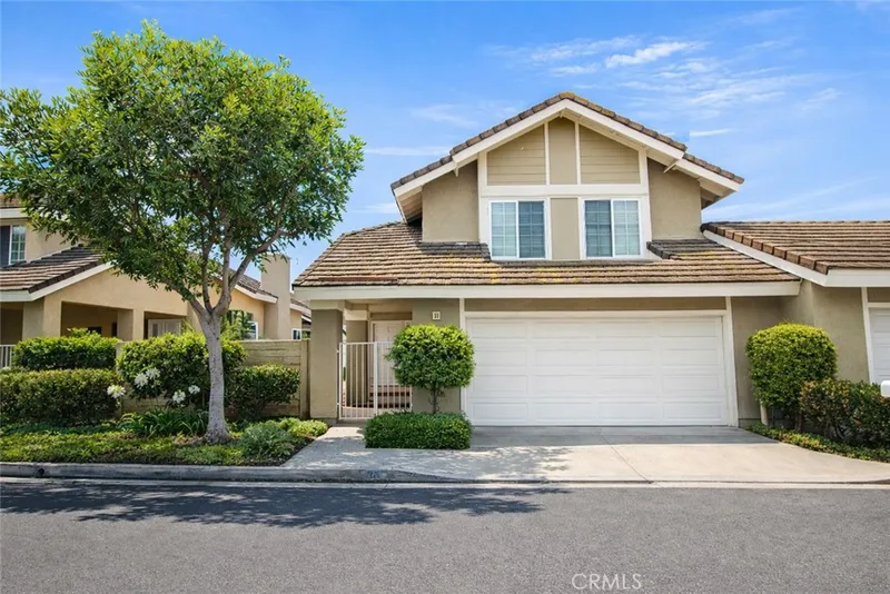 37 Summerwind, Irvine, CA 92614