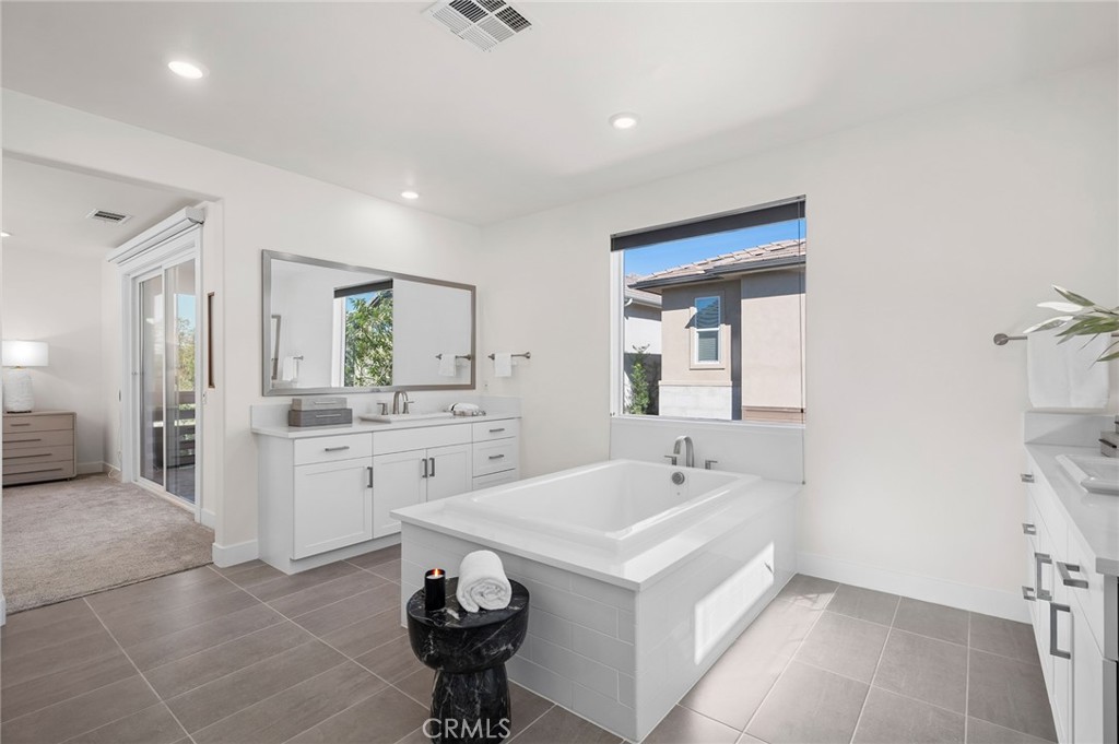 379 Sawbuck, Irvine CA 92618 - photo 31