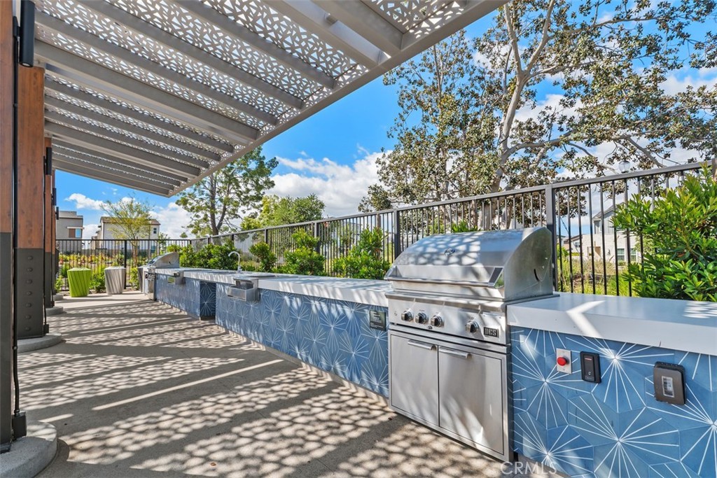 379 Sawbuck, Irvine CA 92618 - photo 68