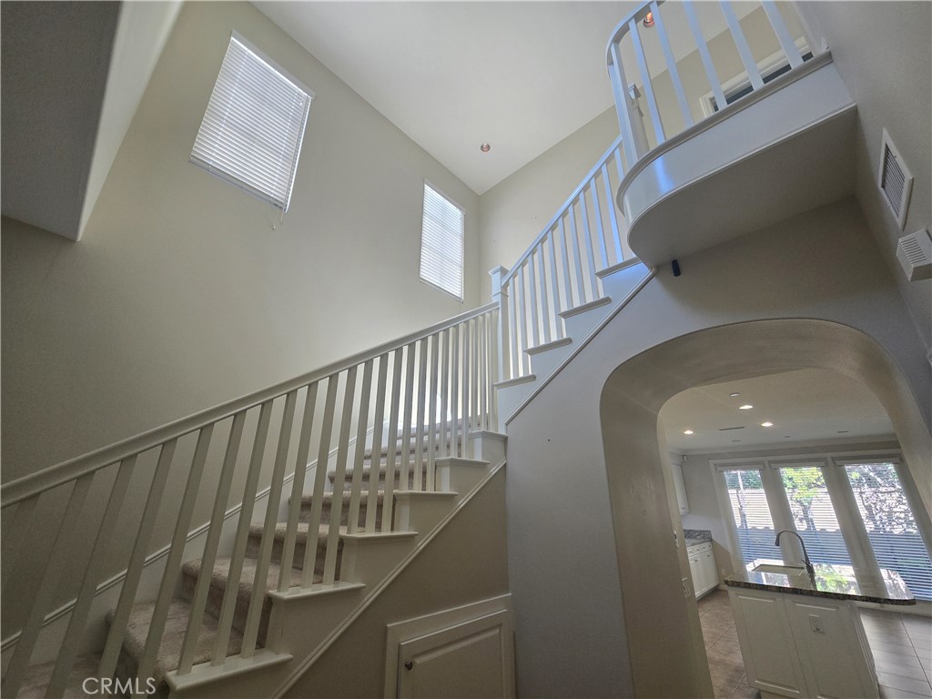 38 Cipresso, Irvine CA 92618 - photo 2