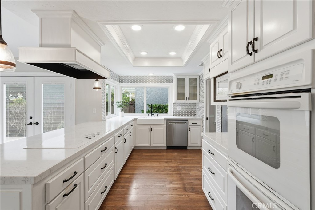 Kitchen - 38 Golden Star, Irvine CA 92604 - photo 21