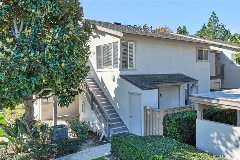 38 Windjammer 20, Irvine, CA 92614