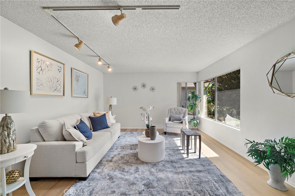 39 Rockwood 23, Irvine CA 92614 - photo 4