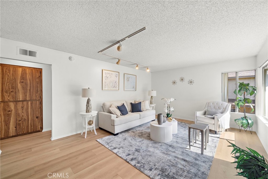 39 Rockwood 23, Irvine CA 92614 - photo 5