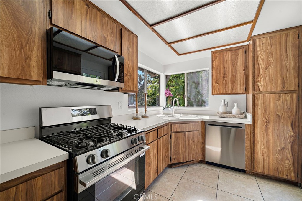 39 Rockwood 23, Irvine CA 92614 - photo 13