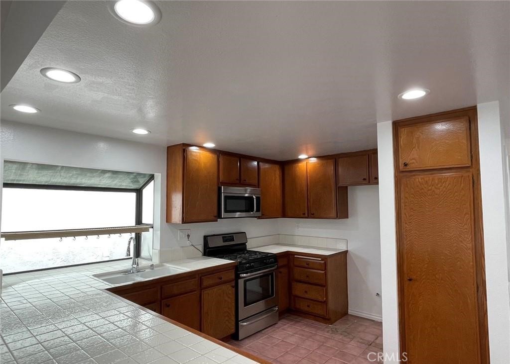 4 Campanero E, Irvine CA 92620 - photo 7