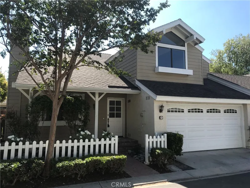 4 Capstone 25, Irvine, CA 92606