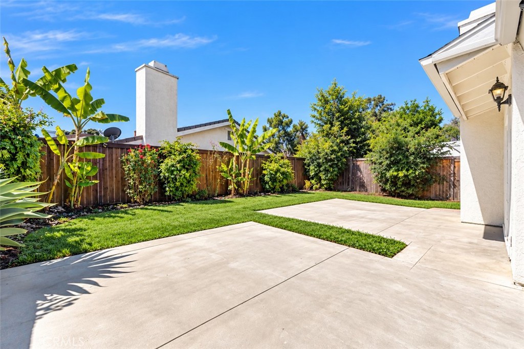 4 Carson, Irvine CA 92620 - photo 32