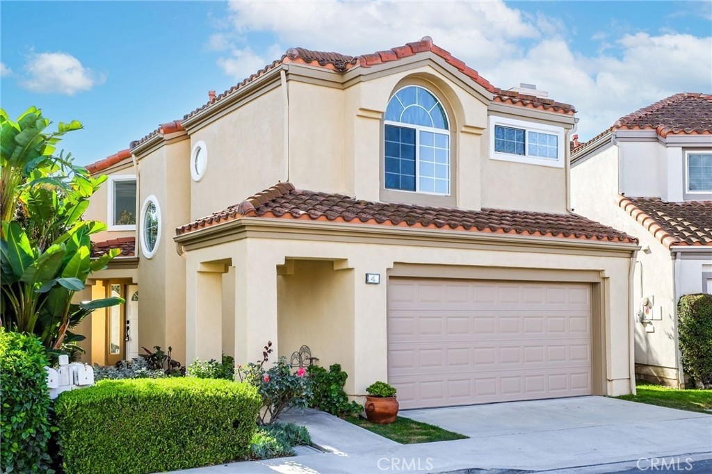 4 Del Azul, Irvine CA 92614 - photo 1