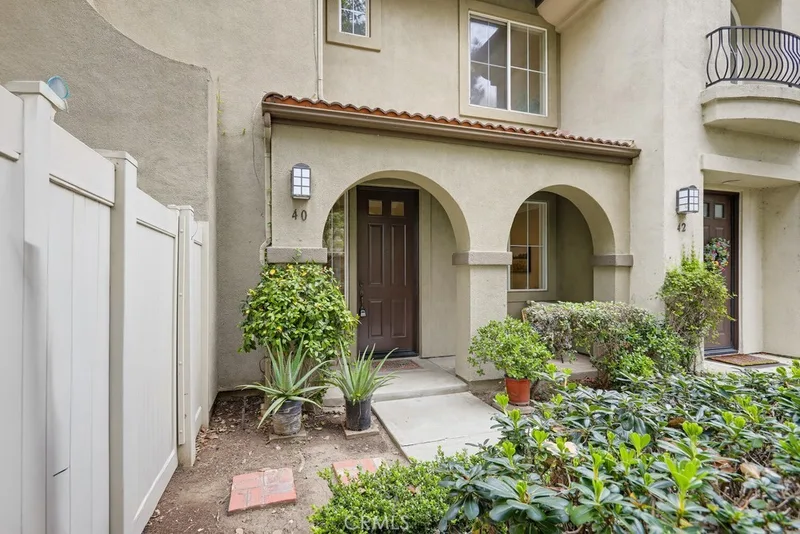 40 Bolinas 5, Irvine, CA 92602