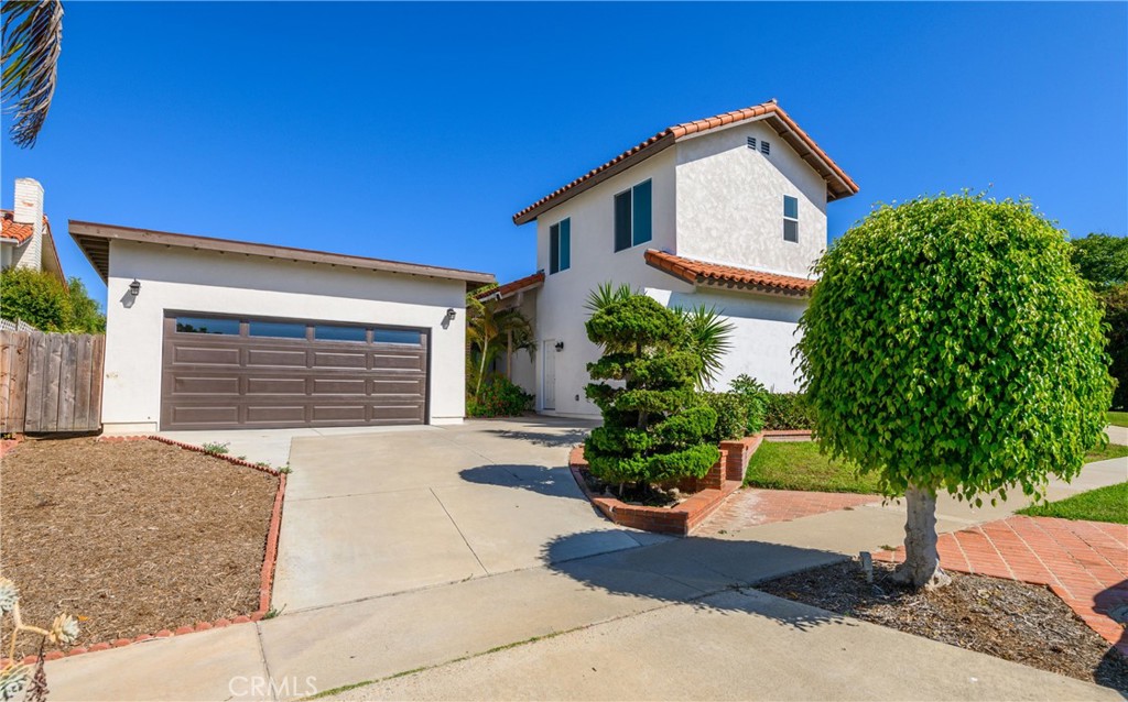 40 Gillman, Irvine CA 92612 - photo 1