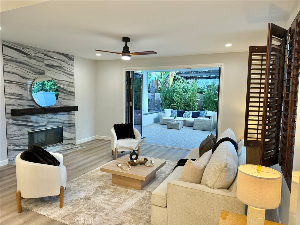 40 Paso Robles, Irvine CA 92602 - photo 2