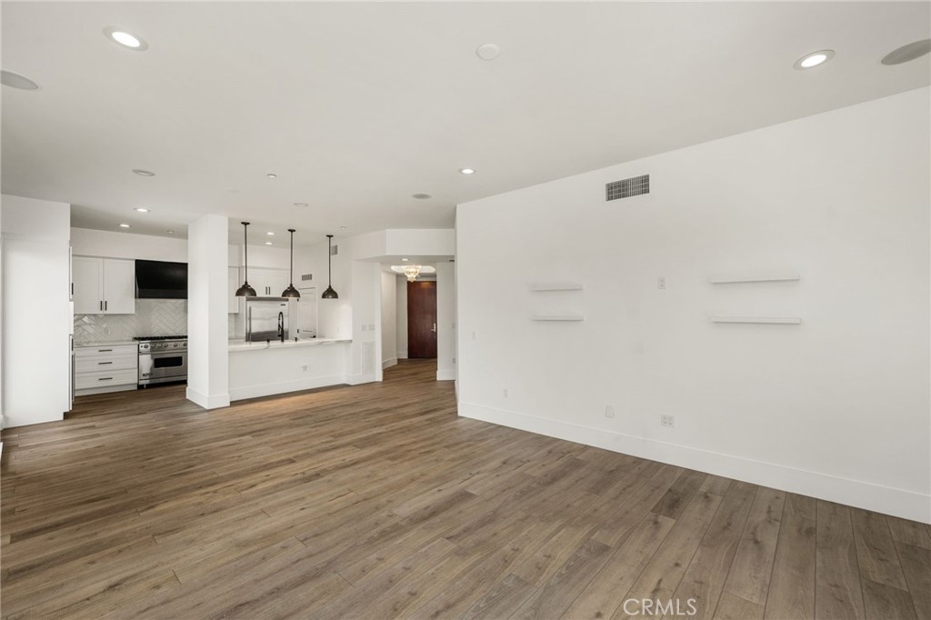402 Rockefeller 315, Irvine CA 92612 - photo 8