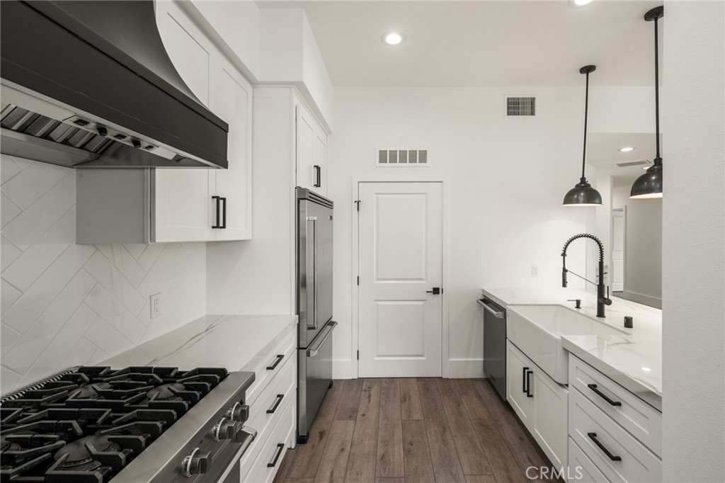 402 Rockefeller 315, Irvine CA 92612 - photo 13