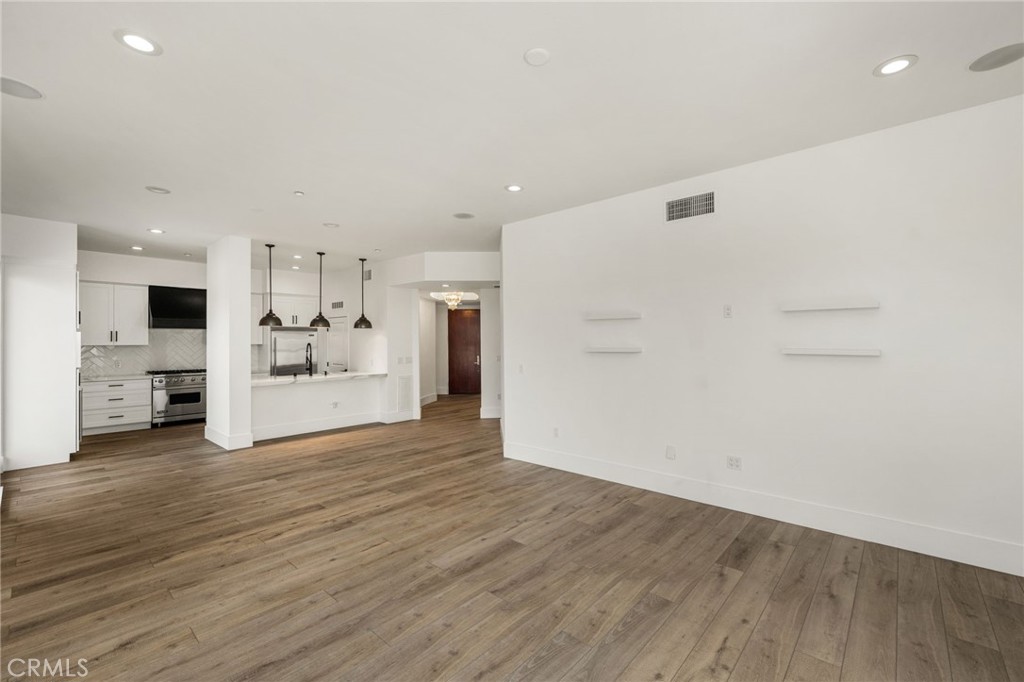 402 Rockefeller 315, Irvine CA 92612 - photo 9