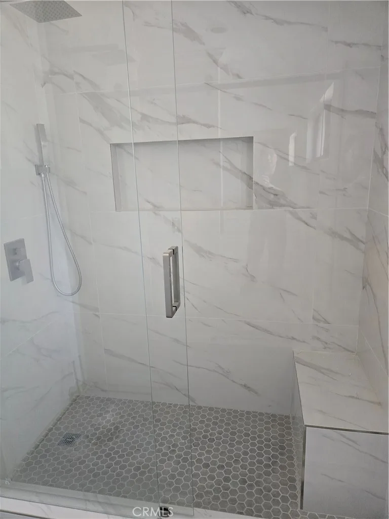407 E Yale Loop, Irvine