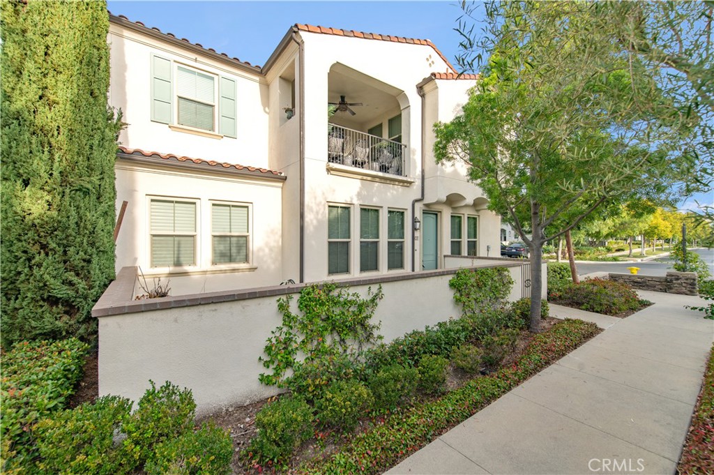 407 Trailblaze, Irvine CA 92618 - photo 1