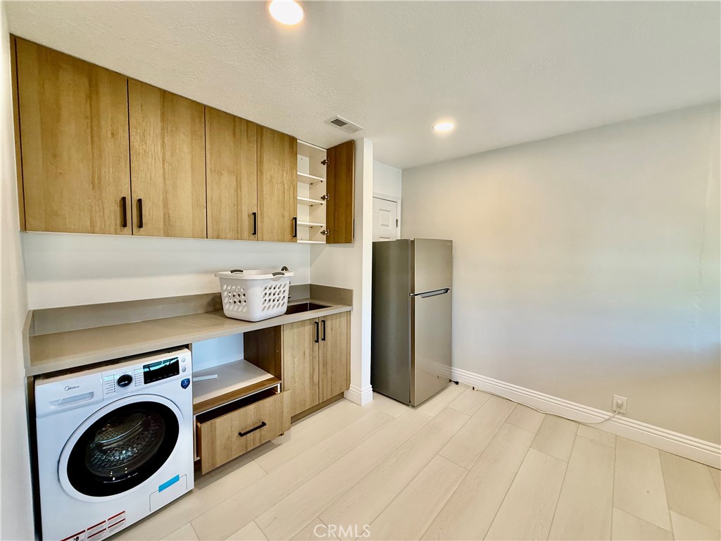 4082 Blackfin Avenue, Irvine CA 92620 - photo 4