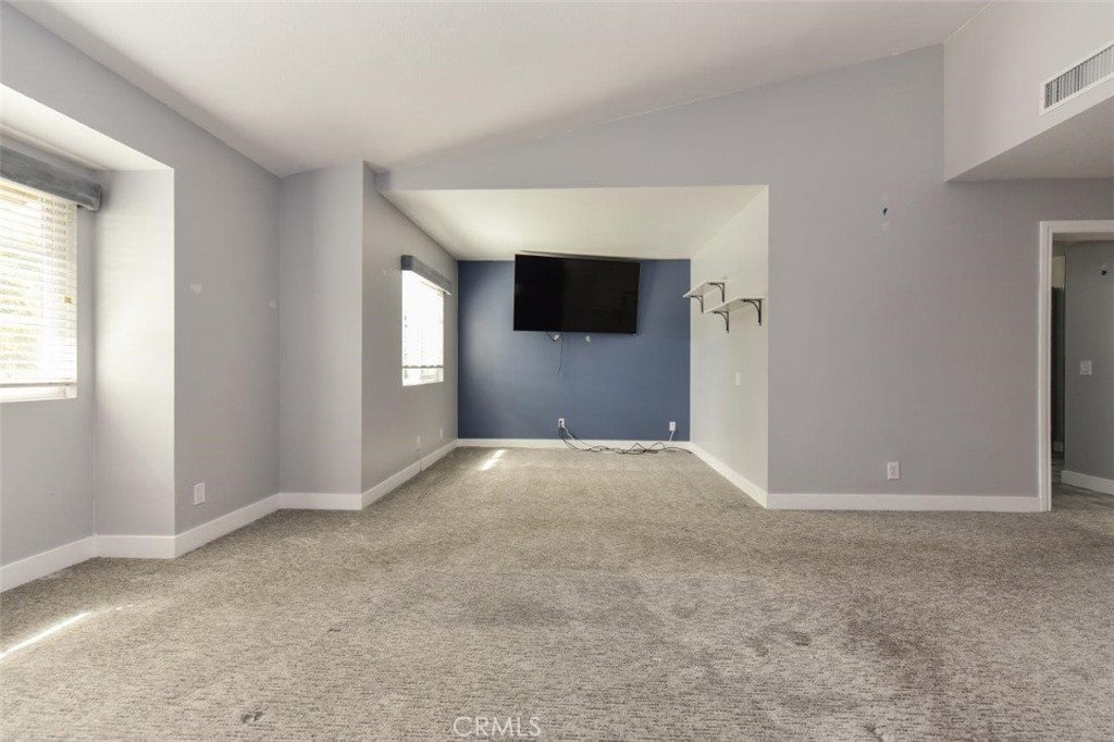 41 Christamon S 4, Irvine CA 92620 - photo 11