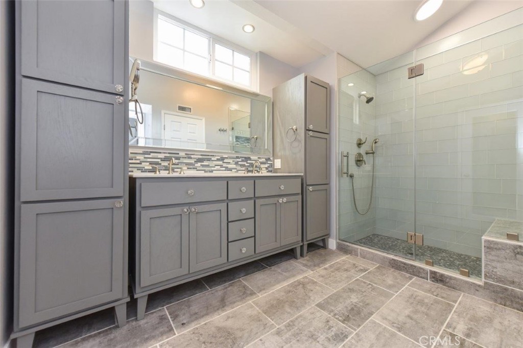41 Christamon S 4, Irvine CA 92620 - photo 12