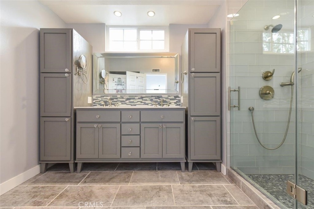 41 Christamon S 4, Irvine CA 92620 - photo 13