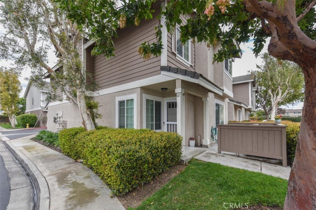 41 Christamon S 4, Irvine CA 92620 - photo 25