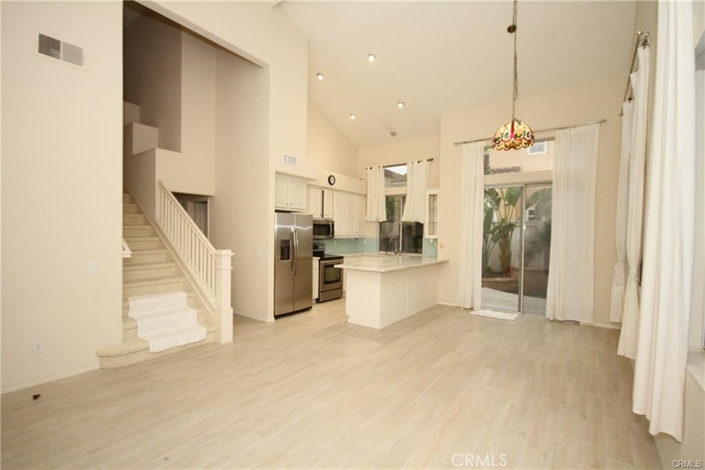 41 Del Carlo, Irvine CA 92606 - photo 3