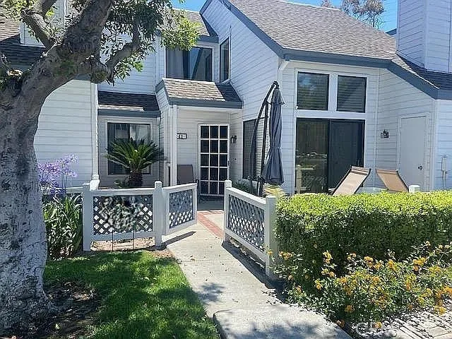 41 Fallingstar 28, Irvine, CA 92614