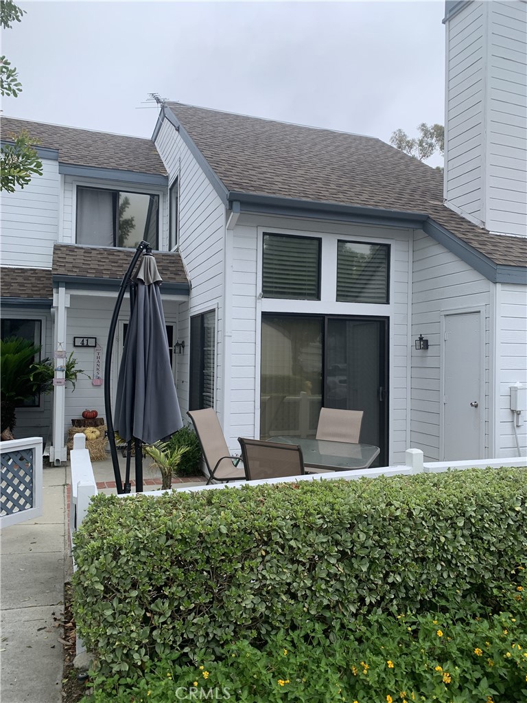 41 Fallingstar 28, Irvine CA 92614 - photo 2