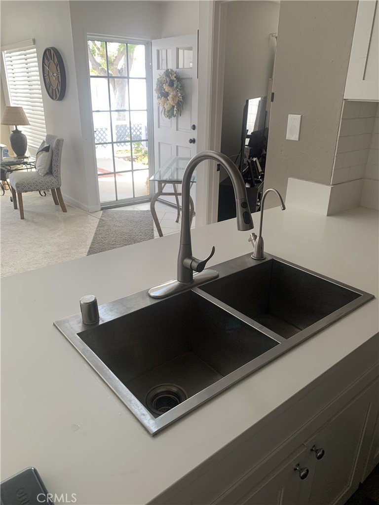 41 Fallingstar 28, Irvine CA 92614 - photo 18