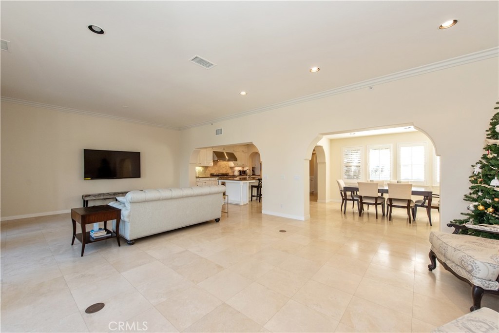 41 Hidden Trl, Irvine CA 92603 - photo 4