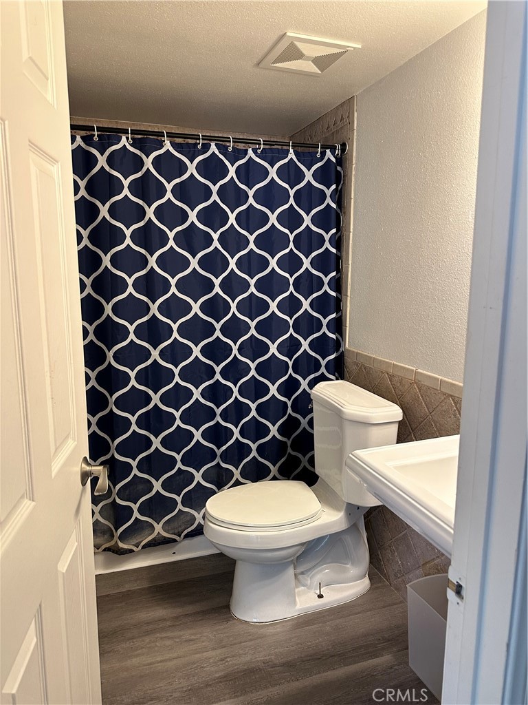 Upstairs Bathroom in Hall by Bedrooms - 4141 Pleasant, Irvine CA 92604 - photo 28