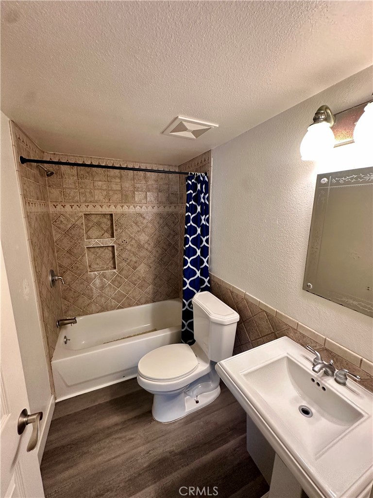 Upstairs Bathroom in Hall by Bedrooms - 4141 Pleasant, Irvine CA 92604 - photo 29