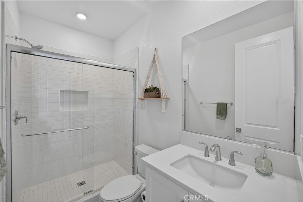 415 Flycatcher, Irvine CA 92618 - photo 36