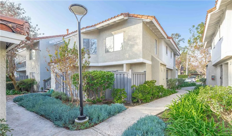 415 Tangelo, Irvine, CA 92618