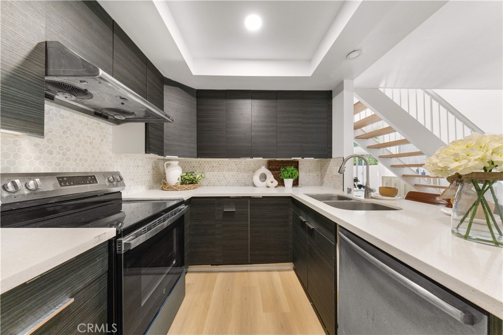 419 Deerfield Avenue 93, Irvine CA 92606 - photo 8