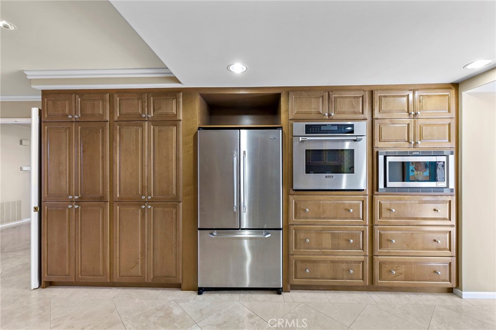 42 #51 Mirador, Irvine CA 92612 - photo 19