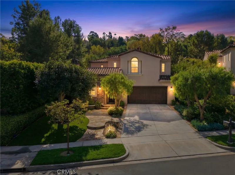 42 Arcade, Irvine, CA 92603