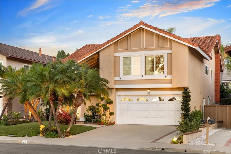42 Christamon West, Irvine, CA 92620