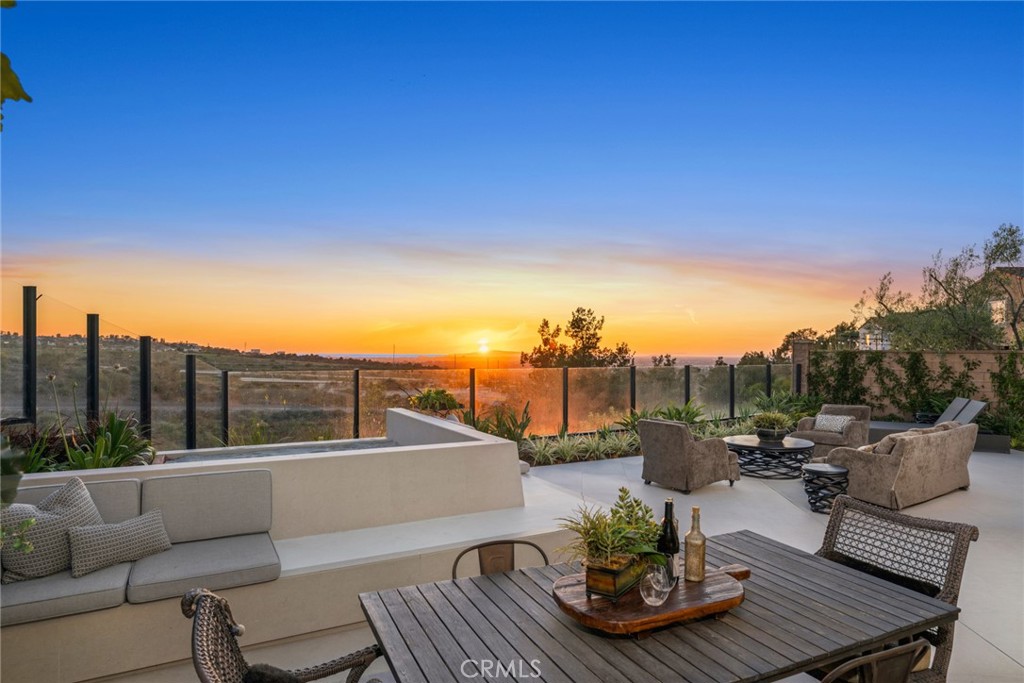 42 Gardenpath, Irvine CA 92603 - photo 1