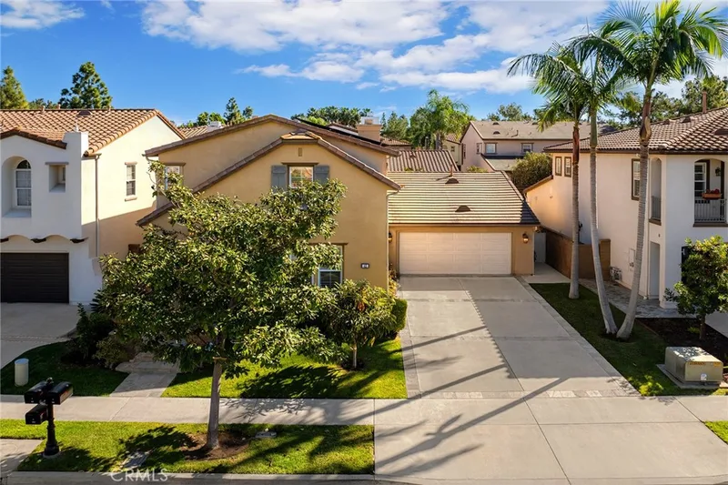 42 Topanga, Irvine, CA 92602