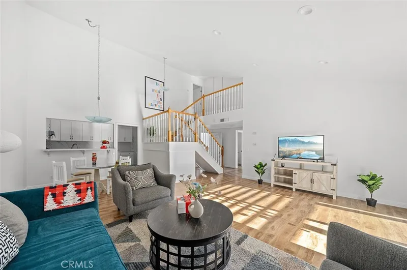 42 Wetstone 42, Irvine, CA 92604