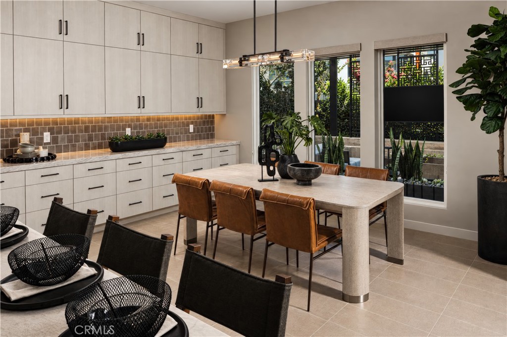 Dining Area - 421 Mila, Irvine CA 92618 - photo 6