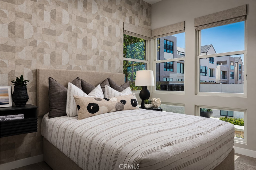 Secondary Bedroom - 421 Mila, Irvine CA 92618 - photo 15